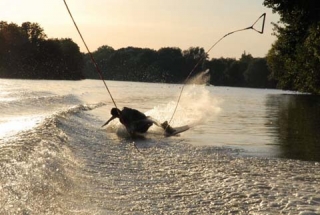  Wakeboard en el Yonne 